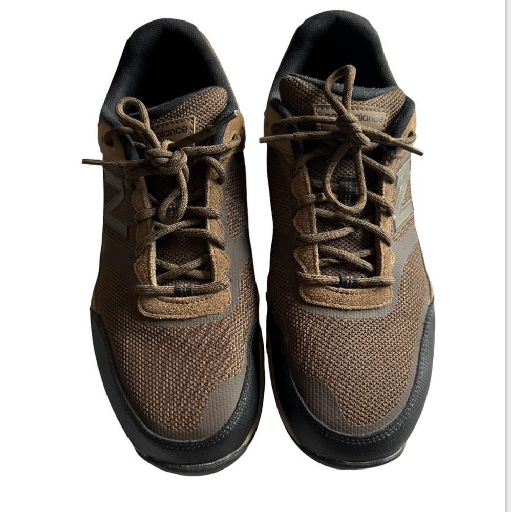 New Balance Shoes Mens size 11 4E